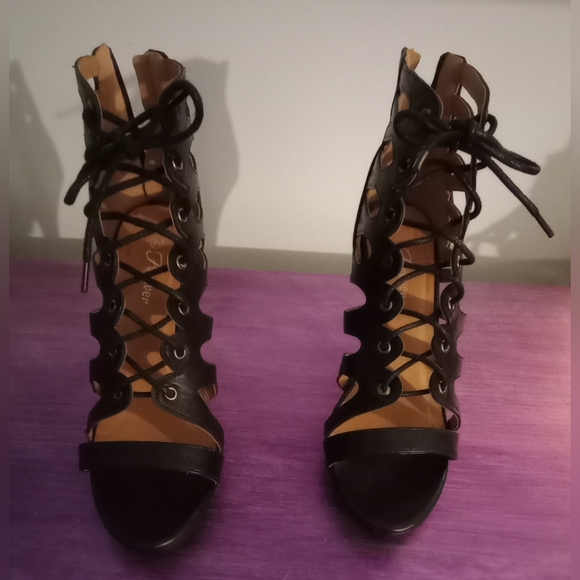 Forever lace up heels - Picture 2 of 7